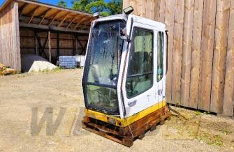 Kabina do koparki Liebherr 7023260