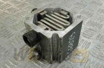 Grzałka kolektora ssącego Deutz 04514462
