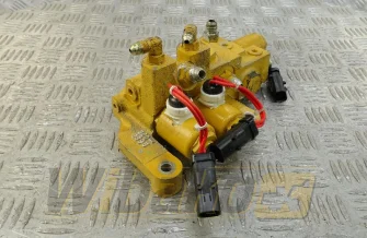 Kolektor paliwowy do silnika Caterpillar C7 286-3797