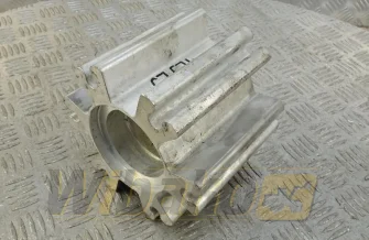 Dystans podstawy wentylatora H= 130 mm Volvo 11033374