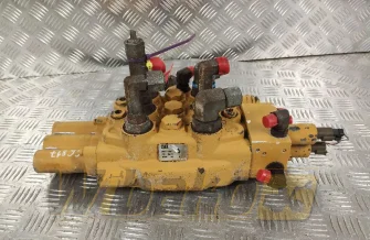 Rozdzielacz Caterpillar M12Z 062 421-5477