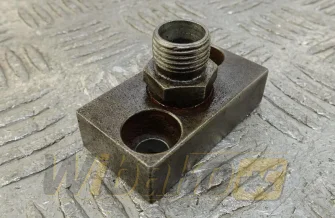 Łącznik przewodu olejowego turbosprężarki Liebherr 9179540