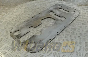 Przegroda misy olejowej do silnika Deutz BF4L913 04154138