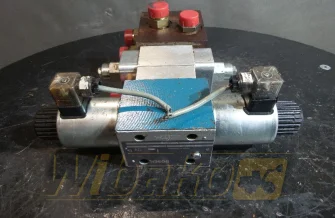 Zestaw zaworów Sun Hydraulics BBY/9FP9 081WV10P1V1004WS024/0000