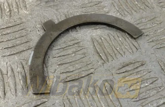 Pierścień oporowy wału korbowego Iveco 4707779