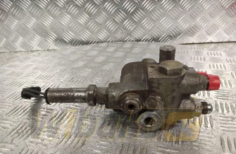 Zestaw zaworów Case 921C 