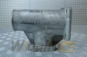 Łącznik kolektorów ssących do silnika Deutz BF6M1015 04221471R
