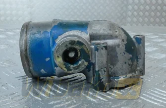 Kolano pompy wody Deutz 04226167