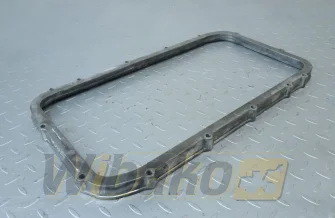Adapter misy olejowej Cummins 4938656