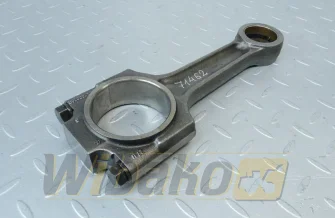 Korbowód Deutz 04200036R