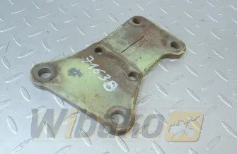 Łapa silnika przód Deutz 04206932