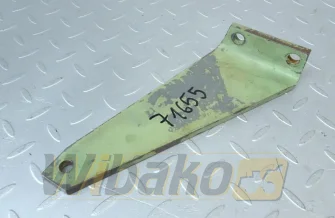 Uchwyt chłodnicy wody Deutz 04203290