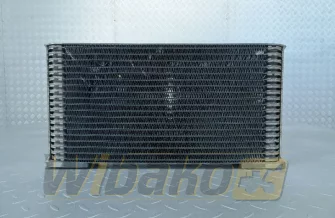 Chłodnica wody do silnika Deutz BF4M1013 04251395