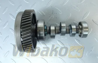 Wałek rozrządu pompy wtryskowej do silnika Kubota D1105 16040-16170