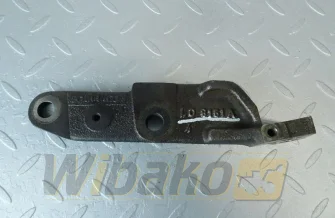 Wspornik pompy wtryskowej Liebherr 9276928