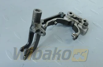 Dźwignia regulatora gazu do silnika Kubota D722 16000-56050