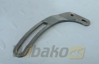 Uchwyt alternatora do silnika Kubota D1105 16241-64422