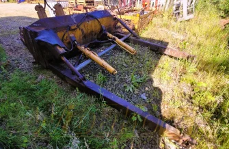 Pług do spycharki HSW SG15 