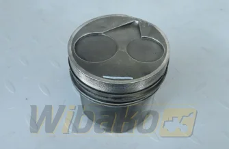 Tłok silnika do silnika Kubota V2403 1G466-21110
