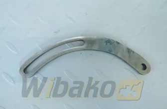 Uchwyt alternatora do silnika Kubota D1703 