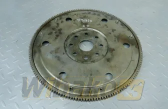 Koło zamachowe do silnika Case 4T-390 