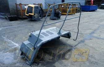 Błotnik prawy,tył Liebherr 8929639