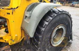 Błotnik prawy,przód Liebherr 9841531