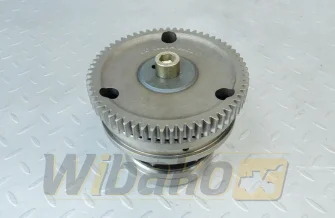 Napęd pompy wtryskowej Liebherr 9883329