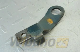 Uchwyt montażowy głowicy do silnika Kubota D1503 17331-01750