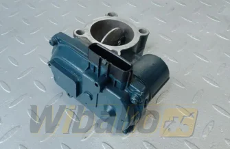 Przepustnica kolektora ssącego do silnika Kubota V3307-T 1J774-10600