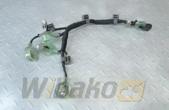 Wiązka elektryczna do silnika Kubota V3307-T 1J770-6527-1