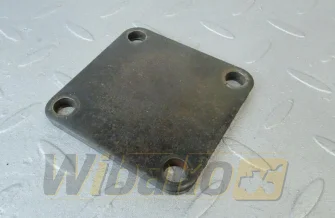 Zaślepka kolektora wydechowego do silnika Kubota D1703 17355-92852
