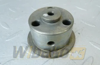 Sworzeń koła zębatego pośredniego do silnika Yanmar 3TNV84T 119802-25100