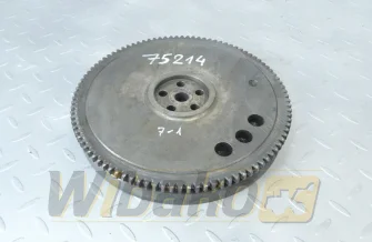 Koło zamachowe do silnika Kubota D950 15541-25010