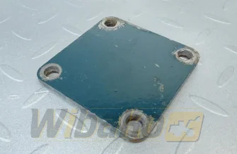 Zaślepka bloku 6x82x82 mm do silnika Kubota D950 