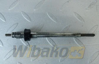 Świeca żarowa 11V NGK YE16