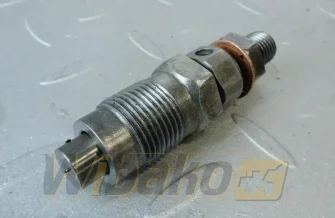 Wtryskiwacz do silnika Kubota D902 16871-53902