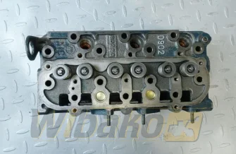 Głowica do silnika Kubota D902 D902