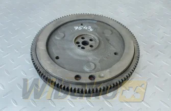 Koło zamachowe do silnika Yanmar 3TNE74 119624-21570