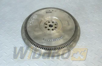 Koło zamachowe do silnika Kubota V3307 1J415-2511