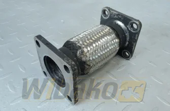 Łącznik turbosprężarki wylotowy do silnika Kubota V3307 