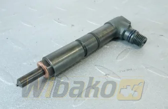 Wtryskiwacz Kubota 1J750-53000