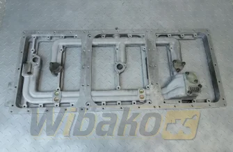 Adapter misy olejowej Liebherr 10118656
