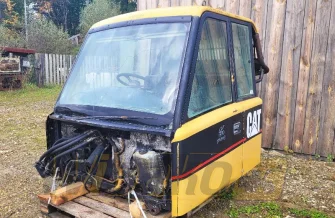 Kabina do wozidła Caterpillar 730 
