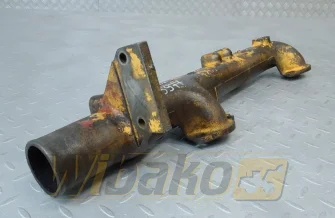 Kolektor wodny do silnika Harvester H25 670189C2A