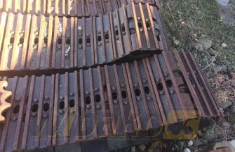 Gąsienice Liebherr R922 