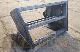 Schodki prawe do koparki Liebherr LH35M 