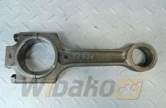 Korbowód Deutz 04515491