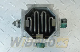 Grzałka kolektora ssącego Deutz 04514462