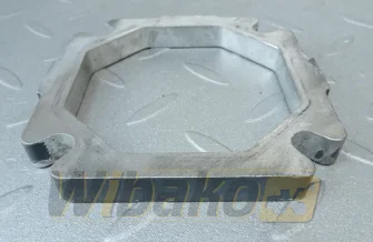 Adapter kolektora ssącego H=10 mm do silnika Deutz 2013 